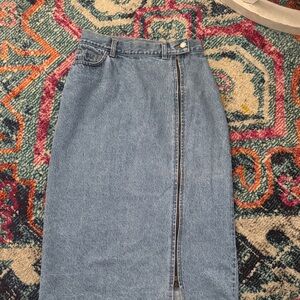 Jordache Light Blue Denim Pencil Skirt zip Front